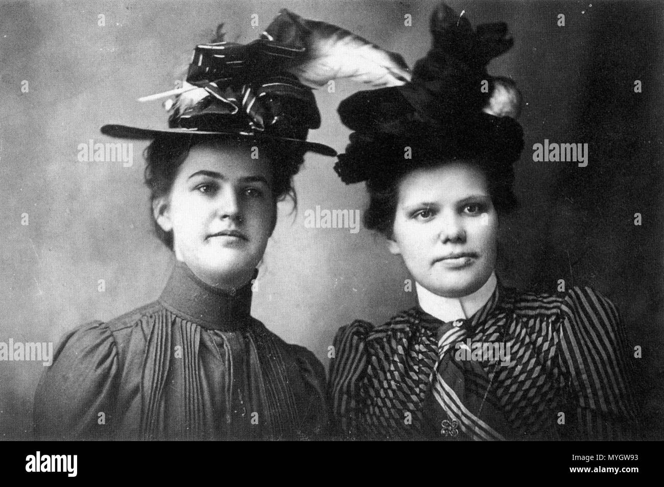 Des domestiques suédois en Amérique. La fin du 19ème siècle photo 255.Les  femmes immigrées.en.chapeaux Photo Stock - Alamy