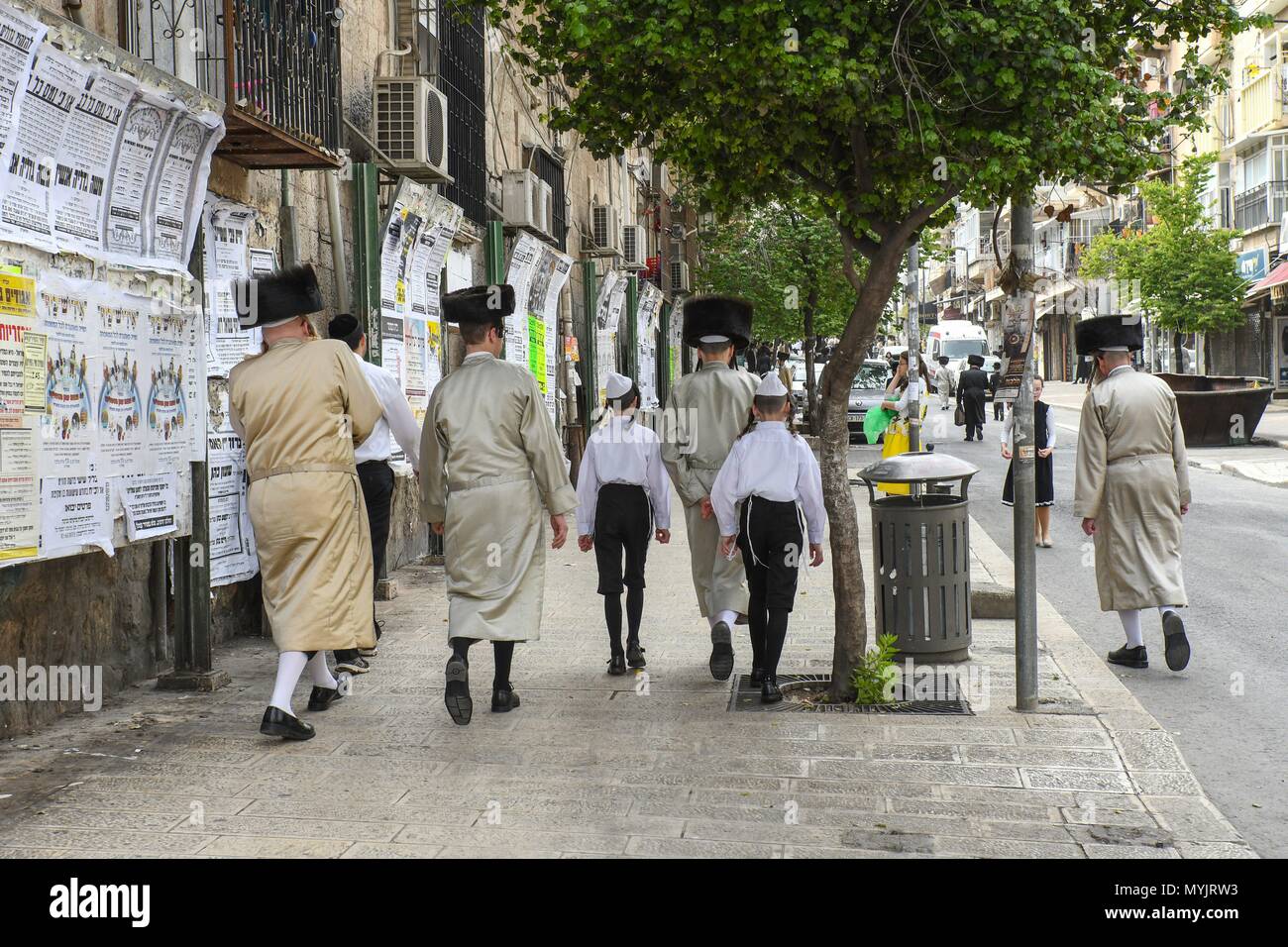Rassemblement des juifs Mea Shearim à Jérusalem., 5 avril 2018 | dans le monde entier Banque D'Images