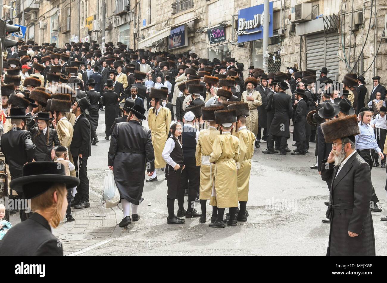 Rassemblement des juifs Mea Shearim à Jérusalem., 5 avril 2018 | dans le monde entier Banque D'Images