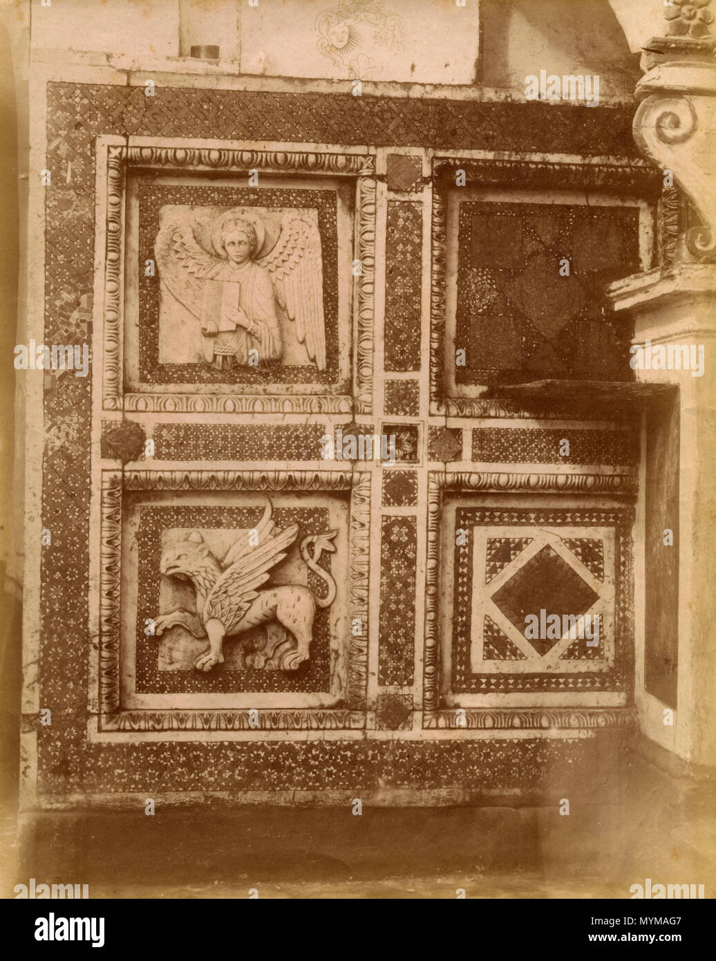 Décorations dans l'église de St Lucia, Gaeta, Italie 1880 Banque D'Images