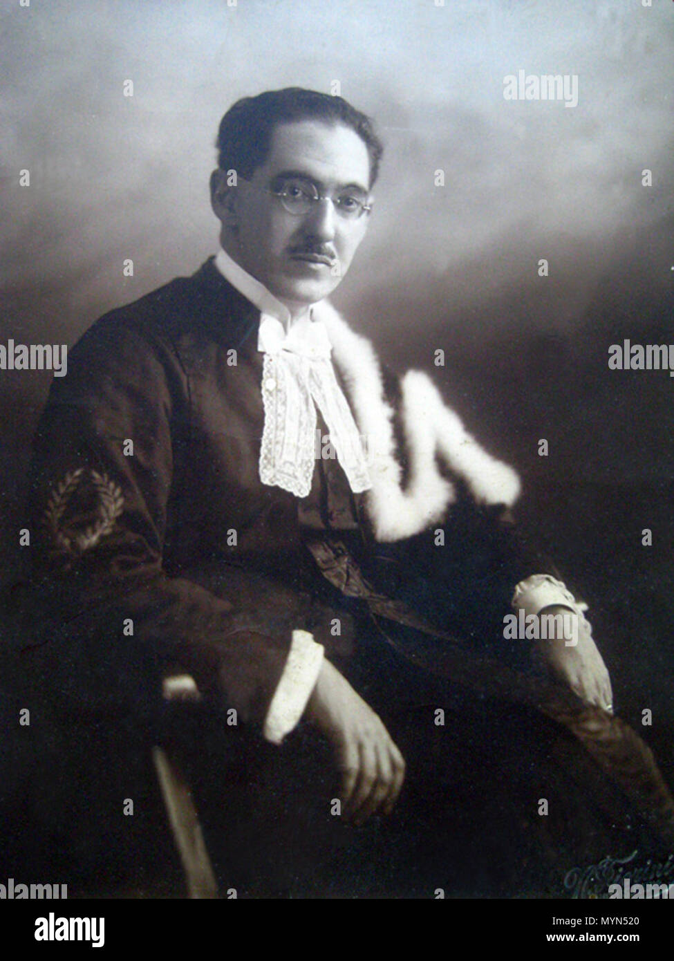 . Português : Oscar Freire de Carvalho (Salvador, 3 de Outubro de 1882 - São Paulo, 11 de Setembro de 1923) foi um médico brasileiro. vers 1910. Oscar Freire 001 Inconnu 400 Banque D'Images