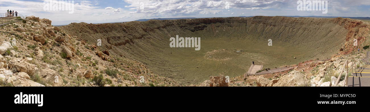 Winslow, Arizona, USA - 20 août 2017 : Meteor Crater est un cratère météorite près de Winslow dans le désert de l'Arizona du nord des États-Unis. Banque D'Images