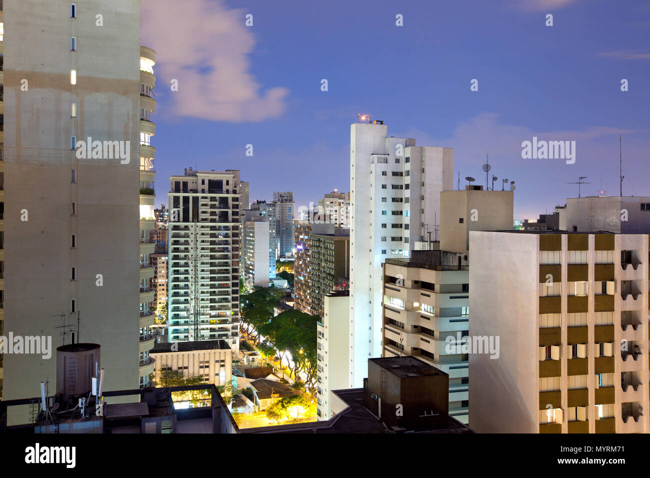 Vue panoramique du quartier de Batel Curitiba, Parana, Brésil Etat Banque D'Images