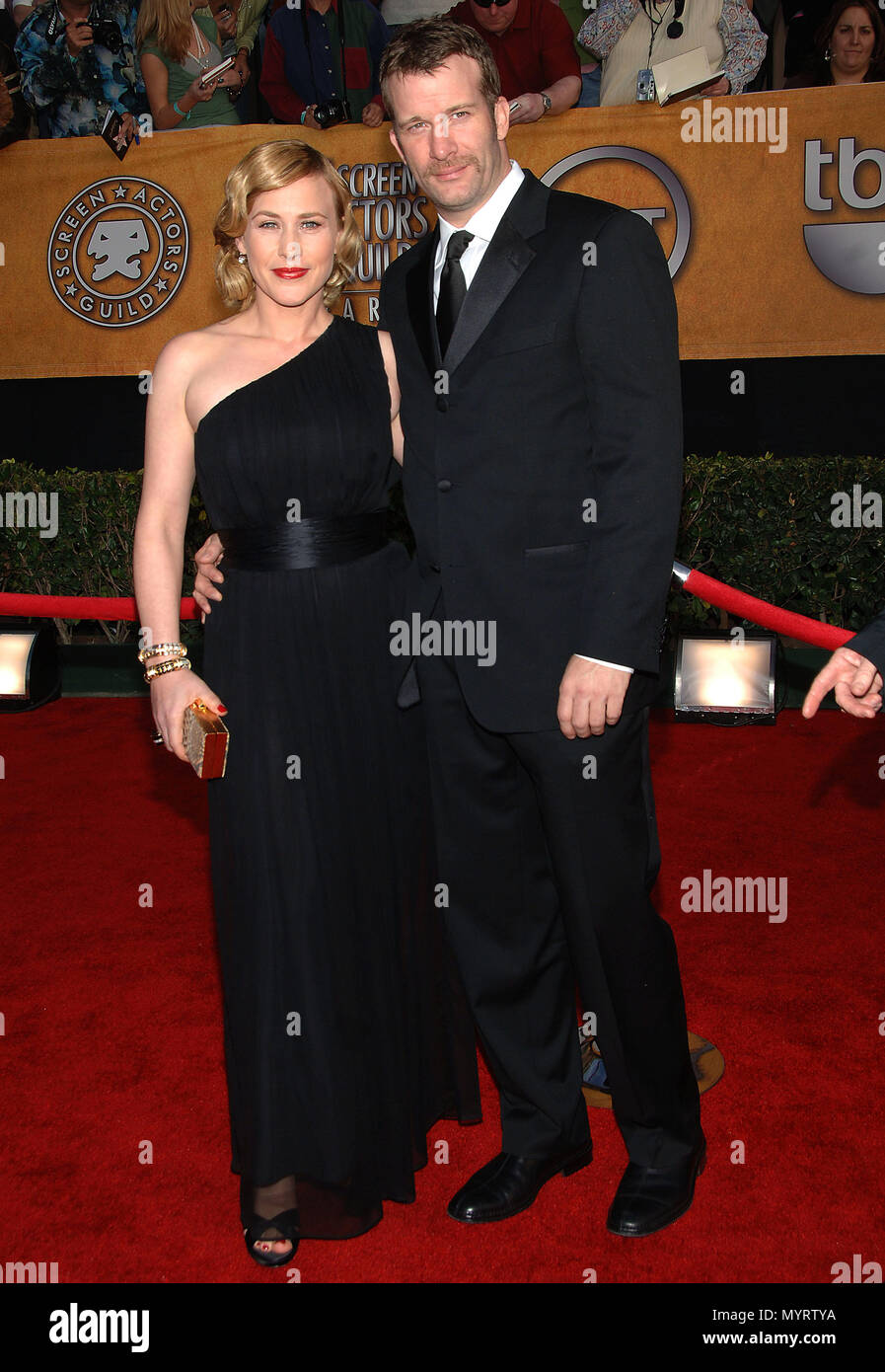 Patricia Arquette Et Thomas Jane En Arrivant A La 12e Edition Annuelle Des Screen Actors Guild Awards Au Shrine Auditorium A Los Angeles Dimanche 29 Janvier 06 Arquettepatricia Janethomas264 Evenement Dans La