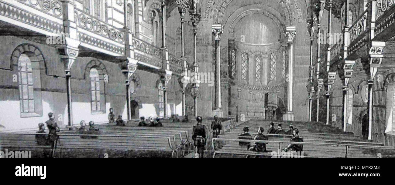 . Anglais : vue de l'intérieur de l'église de la garnison de St George's, Woolwich, le sud-est de Londres, peu de temps après son achèvement en 1863. Le dessin est apparu dans l'Illustrated London News. . 24 octobre 2016, 11:34:33. Artiste inconnu, 1860 21-SGGC Illustrated London News, de l'intérieur de la garnison de St George's Church, Woolwich Banque D'Images