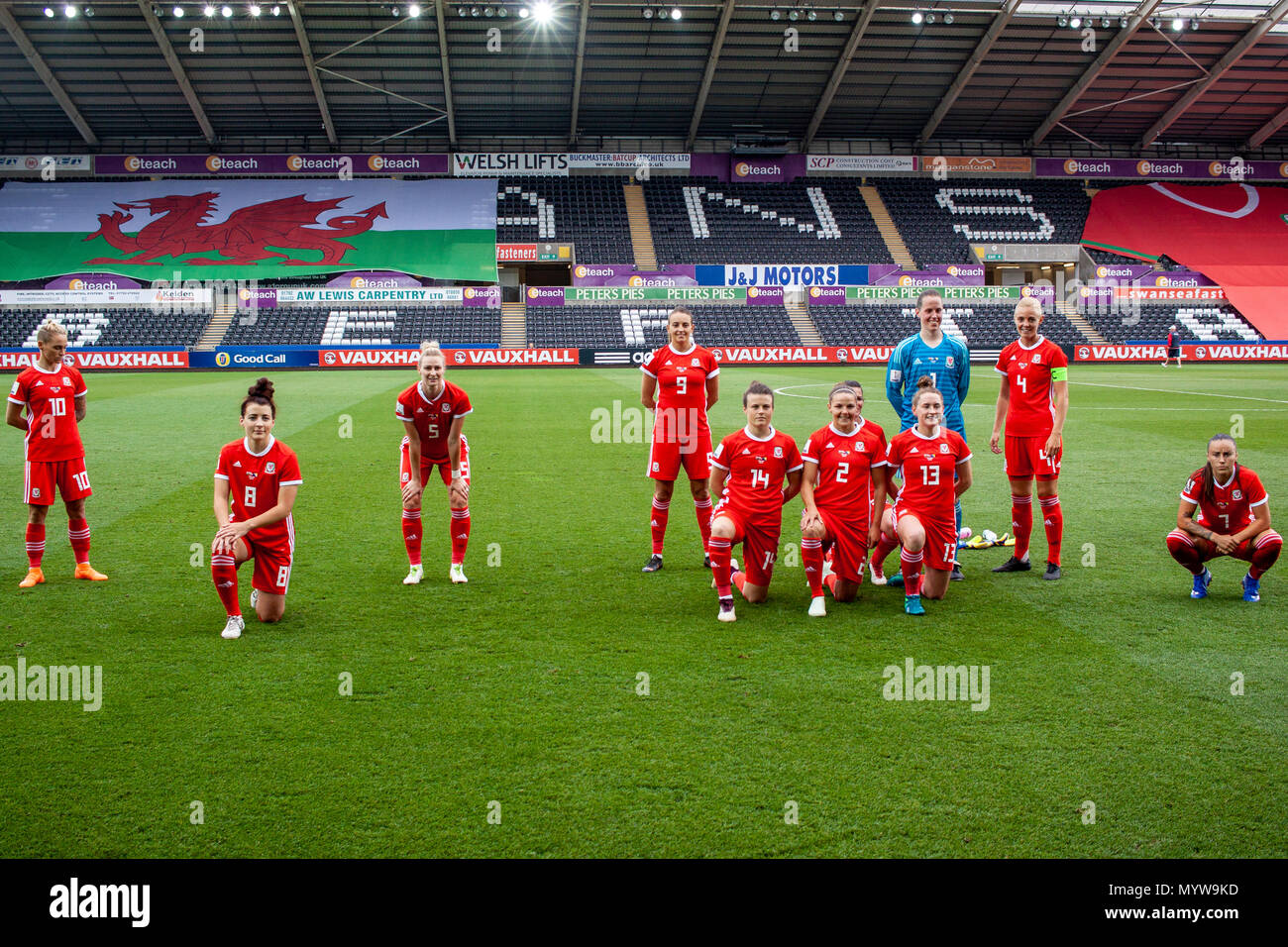 Swansea, Pays de Galles, Royaume-Uni. 7 juin, 2018. L'équipe du Pays de Galles. Pays de Galles face à la Bosnie-Herzégovine stade Liberty. Lewis Mitchell/Alamy Live News. Banque D'Images