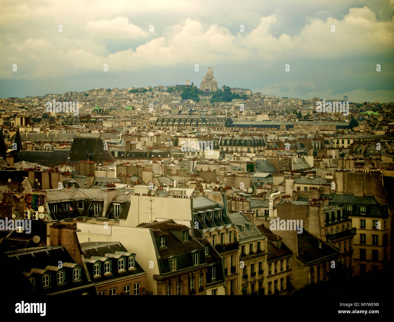 Sur les toits de Paris et Montmartre. L'Ile de France. France Banque D'Images