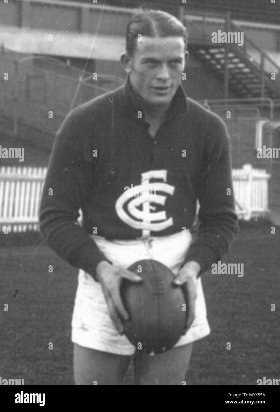 . Anglais : footballeur Bob Chitty. 2 Mhmhnm Banque D'Images