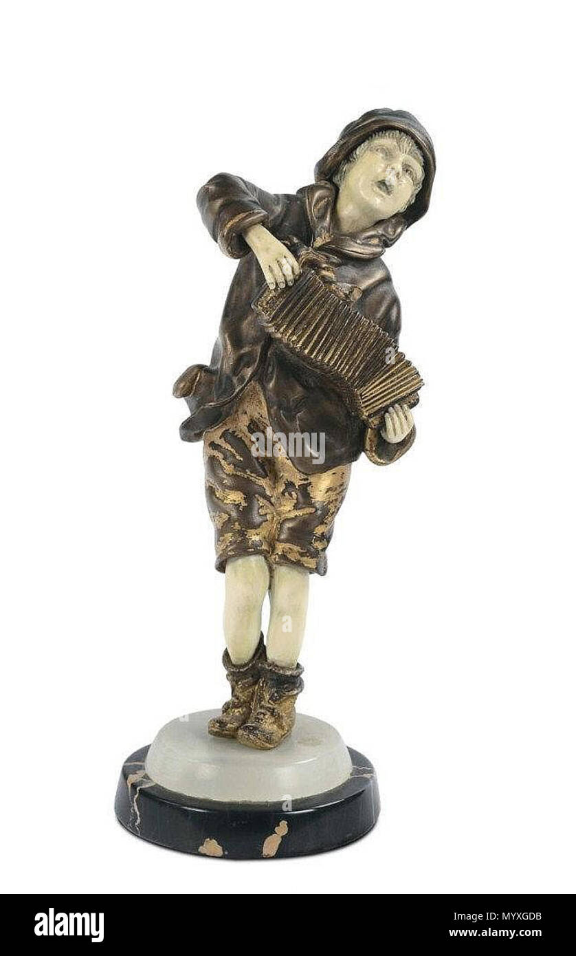 25 Demeter Chiparus Giovane suonatore di accordéon Banque D'Images