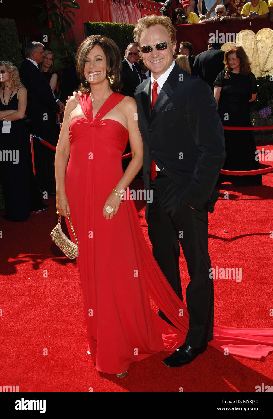 Jane Kaczmarek et mari Bradley Whitford arrivant à l'Emmy Awards lors de la 58e Au Shrine Auditorium à Los Angeles. Le 27 août 2006. lengthKaczsmarekJane plein les yeux WhitfordBradley194 événement dans la vie d'Hollywood, Californie - Red Carpet Event, USA, Cinéma, Célébrités, photographie, Bestof, Arts, Culture et divertissement, Célébrités, Mode de vie meilleure, Hollywood, événement dans la vie d'Hollywood, Californie - Tapis rouge et en coulisses, musique, célébrités, Topix en couple, en famille (mari et femme) et les enfants - les enfants, frères et sœurs, tsuni@Gamma-USA.com Tsuni enquête de crédit Banque D'Images