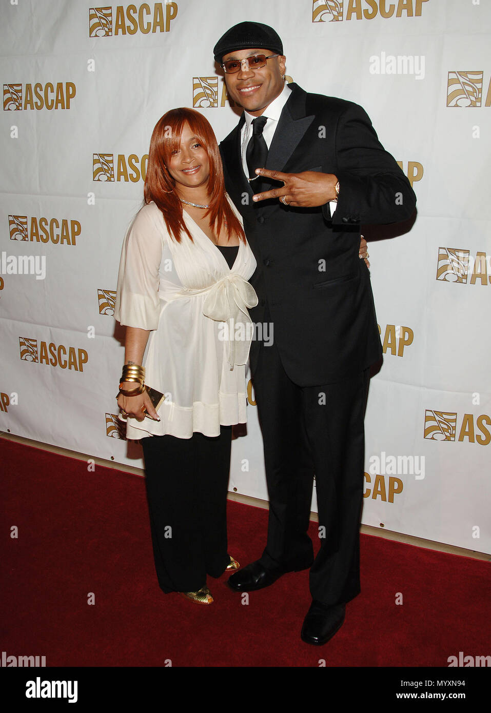 LL Cool J et femme d'arriver à l'ASCAP Awards 2006 à l'hôtel Beverly Hilton  à Los Angeles. Le 26 juin 2006. femme LLCoolJ 005 cas à Hollywood Life -  Californie, Red Carpet