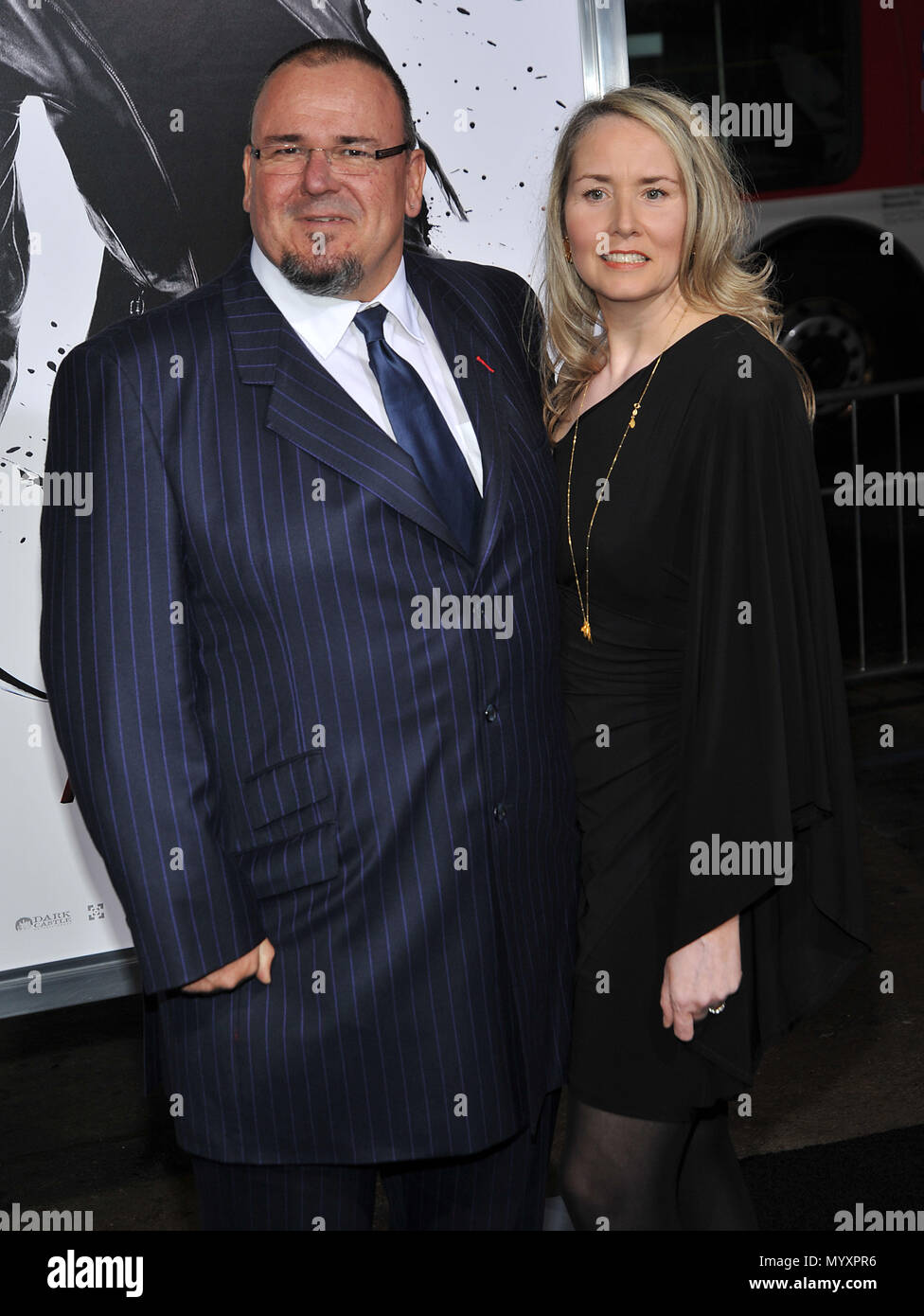 Stephen Marcus et femme NINJA ASSASSIN - Première mondiale à GraumanÕs Chinese Theatre de Los Angeles.MarcusStephen femme 33 Événement dans la vie d'Hollywood, Californie - Red Carpet Event, USA, Cinéma, Célébrités, photographie, Bestof, Arts, Culture et divertissement, Célébrités, Mode de vie meilleure, Hollywood, événement dans la vie d'Hollywood, Californie - Tapis rouge et en coulisses, musique, célébrités, Topix en couple, en famille (mari et femme) et les enfants - les enfants, frères et sœurs, tsuni@Gamma-USA.com Tsuni enquête de crédit / USA, 2006 à 2009 Banque D'Images