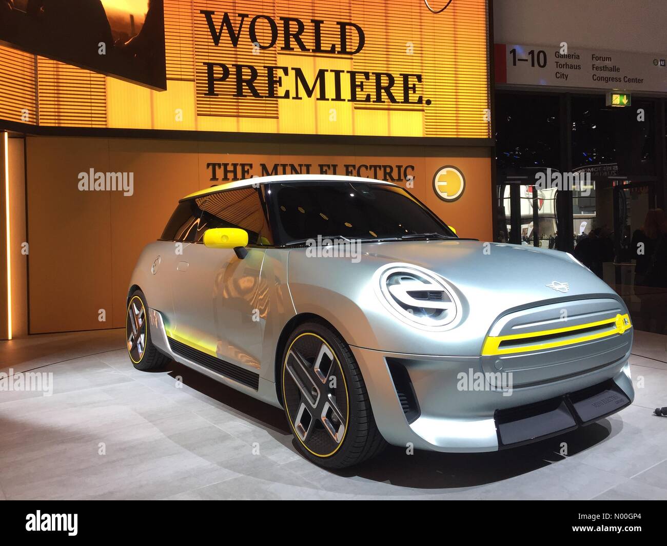 Francfort, Allemagne. 12 septembre 2017 Salon de Francfort 2017. appuyez sur jour Aperçu de nouvelles voitures. première mondiale du concept électrique mini/stockimonews highbrow : crédit/Alamy live news Banque D'Images