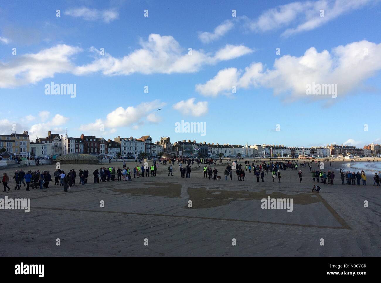 Weymouth, Dorset, UK. 11Th Nov 2018. Danny Boyle's Pages de la mer à Weymouth vous dire merci et au revoir sur ce centenaire de l'Armistice. Credit : Carolyn Jenkins/StockimoNews/Alamy Live News Banque D'Images