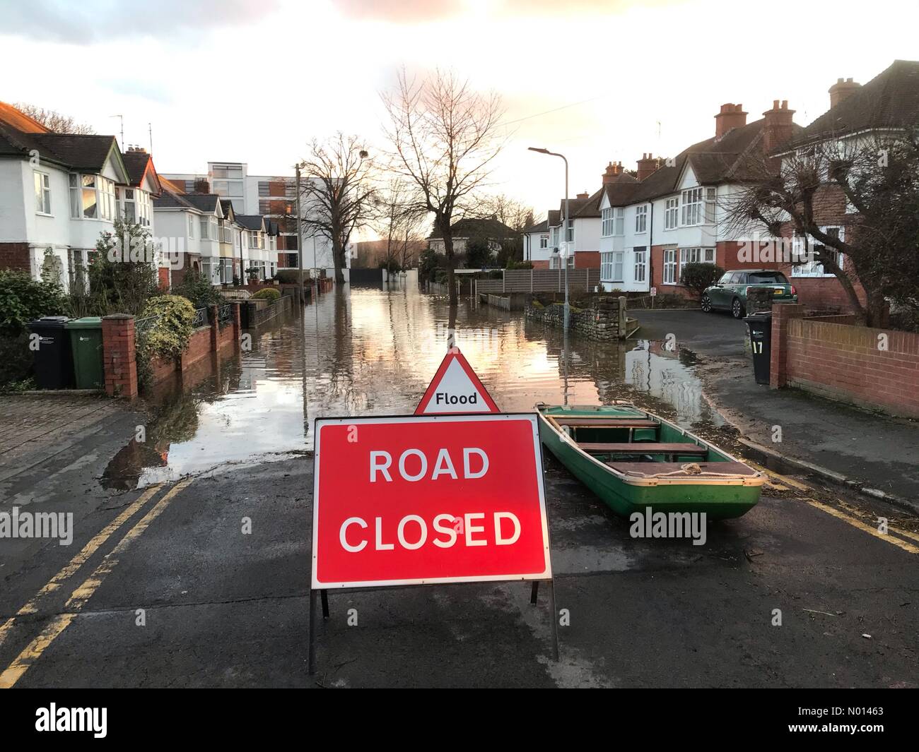 Hereford, Herefordshire. 21 janvier 2021. Royaume-Uni Météo- inondation Hereford- Hereford Herefordshire Royaume-Uni - jeudi 21 janvier 2021 - la rivière Wye a commencé à inonder à nouveau la région de Greyfriars. En raison de la pointe de ce soir. Crédit : Steven May/StockimoNews/Alamy Live News Banque D'Images