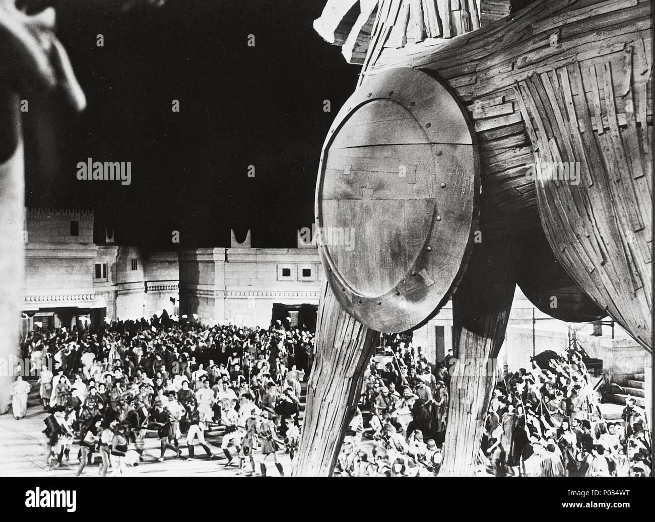 Titre original : Hélène de Troie. Titre en anglais : Hélène de Troie. Film Réalisateur : ROBERT WISE. Année : 1956. Credit : Warner Brothers / Album Banque D'Images