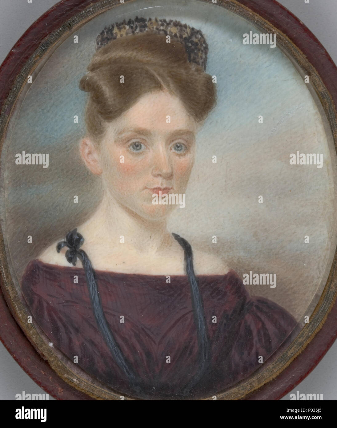 Anglais : Lady avec peigne élevé dans ses cheveux . Anglais : Lady avec  peigne élevé dans ses cheveux . circa 1825 13 Dame avec peigne ses cheveux  en haut Photo Stock - Alamy