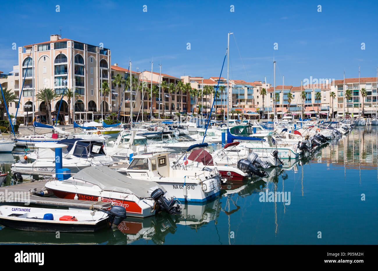 ARGELES SUR MER, FRANCE - 9 juillet 2016 : La Résidence Mer et Golf Port  Argelès est situé dans la zone Plage d'Argeles-sur-Mer en  Pyrénées-orientales, Ministère Photo Stock - Alamy