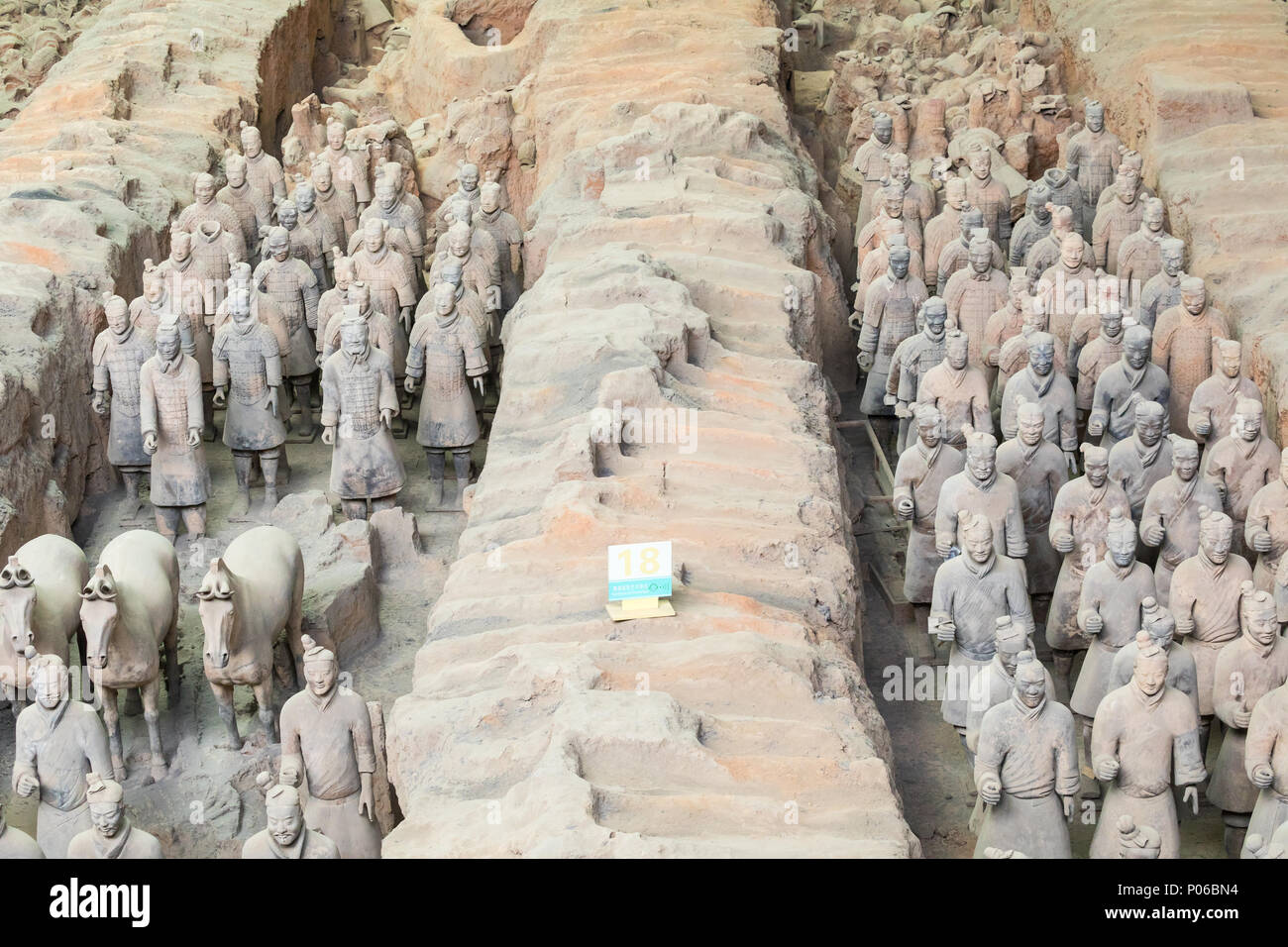 XIAN, CHINE - le 24 mai 2018 : l'Armée de Terracotta Warriors sur la tombe du premier empereur de Chine à Xian. Unesco World Heritage site. Banque D'Images