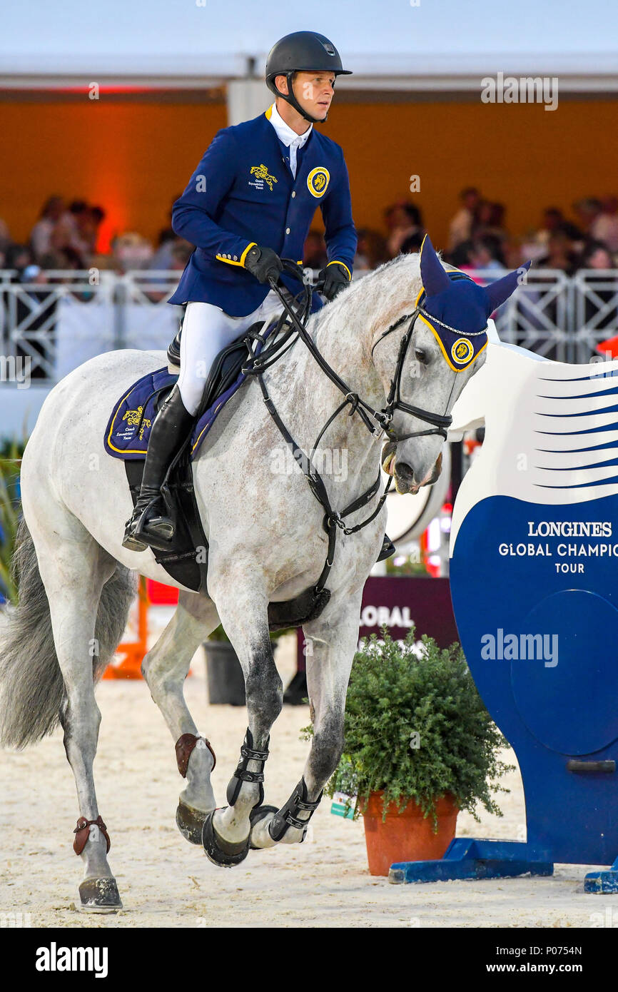 Cannes, France. Le 08 juin, 2018. République tchèque Ales Opatrny Prague de l'Équipe Lions sur VDL Fakir fait concurrence au cours de la Ligue des Champions Mondial 2018 Longines à Cannes le 08 juin 2018 Crédit : BTWImages Sport/Alamy Live News Banque D'Images