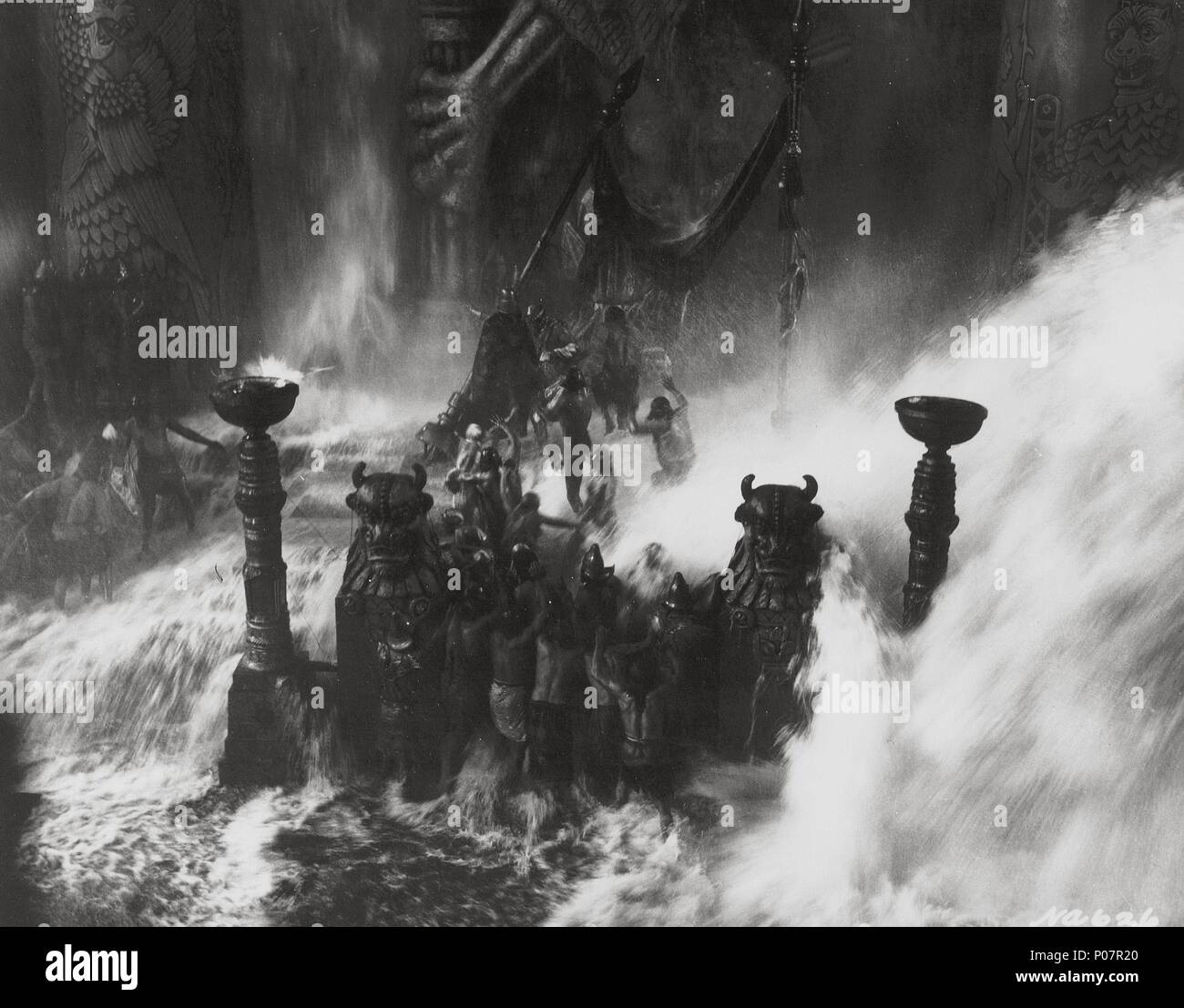 Titre original : l'arche de Noé. Titre en anglais : l'arche de Noé. Film Réalisateur : Michael Curtiz. Année : 1928. Credit : Warner Brothers / Album Banque D'Images Titre original : l'arche de Noé. Titre en anglais : l'arche de Noé. Film Réalisateur : Michael Curtiz. Année : 1928. Credit : Warner Brothers / Album Banque D'Images