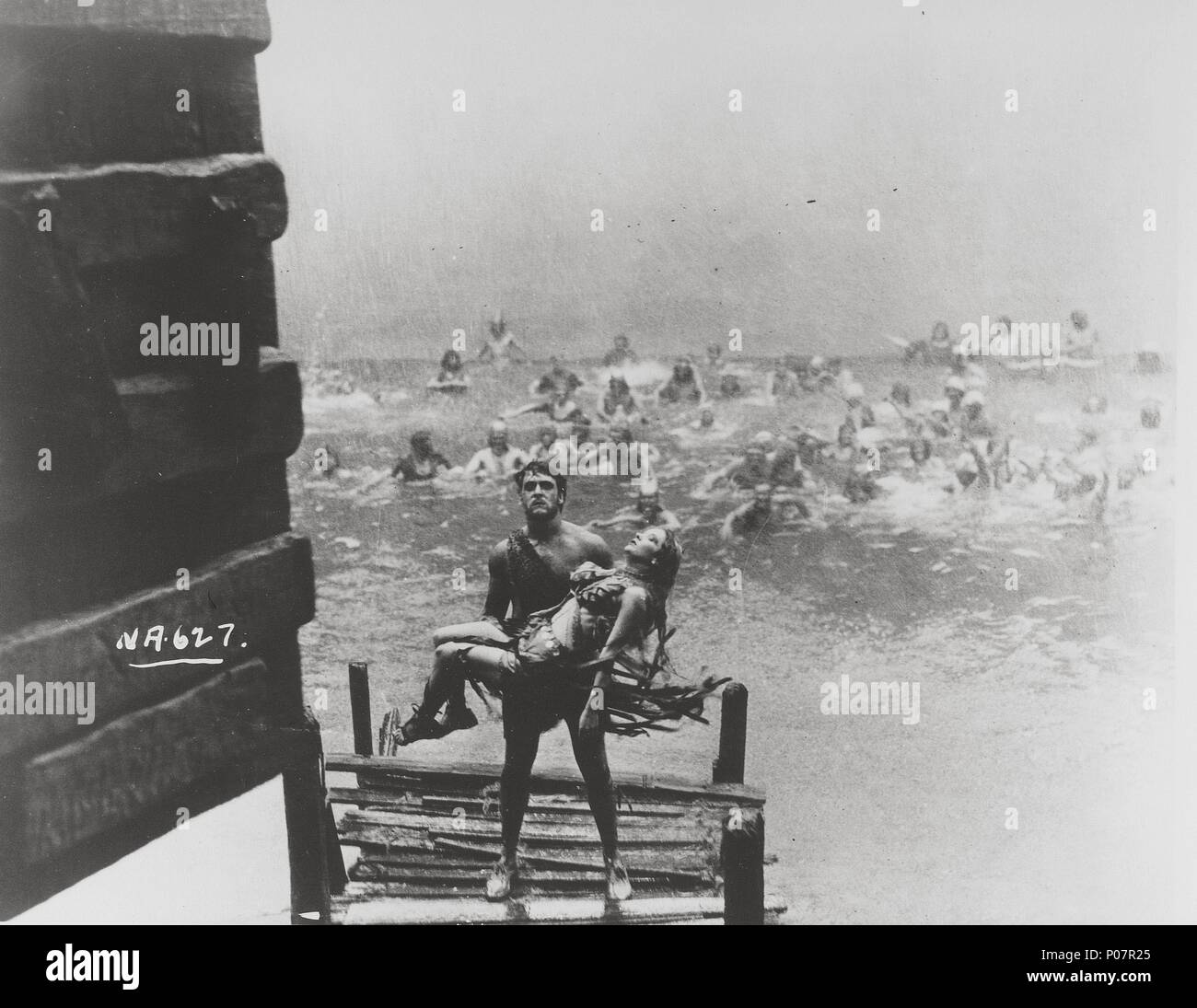 Scene D Inondation L Arche De Noe 1928 Photo Stock Alamy