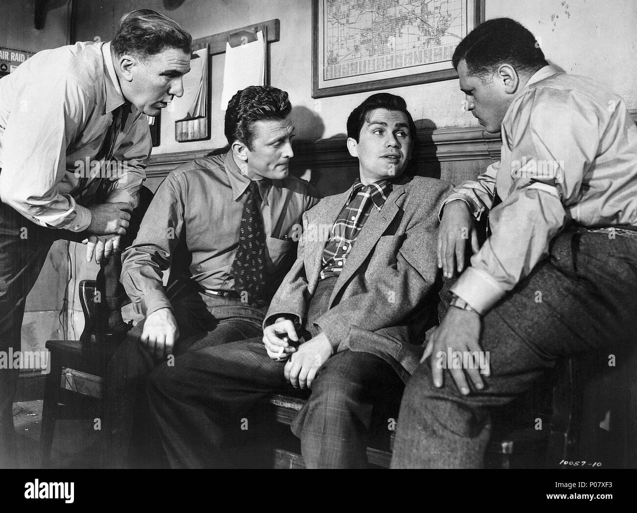 Kirk douglas detective story 1951 Banque de photographies et d’images