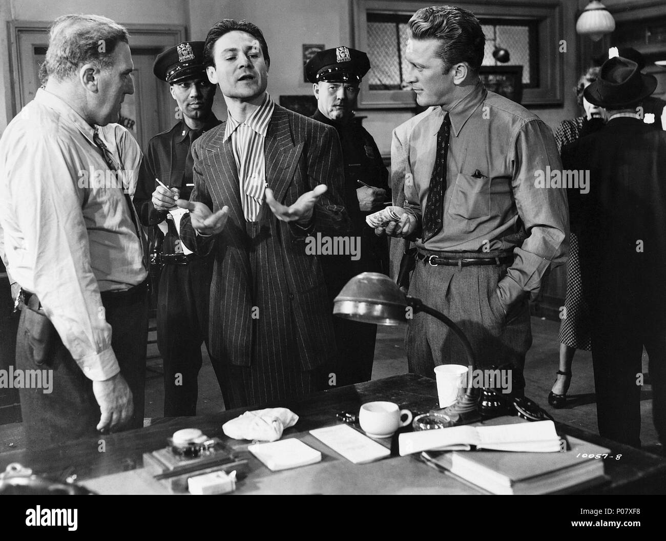 Kirk douglas detective story 1951 Banque de photographies et d’images