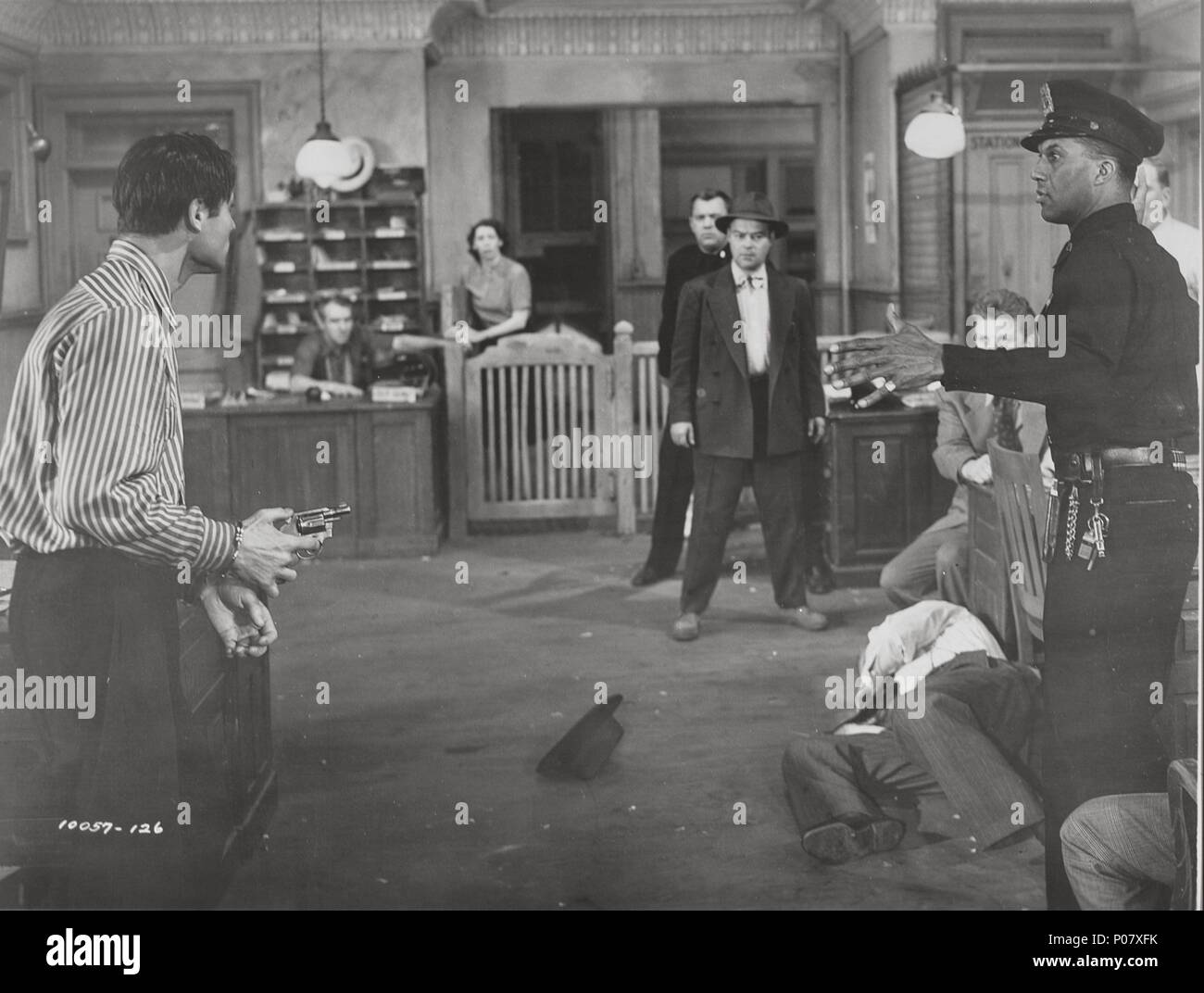 Titre original : detective story. Titre en anglais : detective story. Film Réalisateur : William Wyler. Année : 1951. Credit : PARAMOUNT PICTURES / Album Banque D'Images