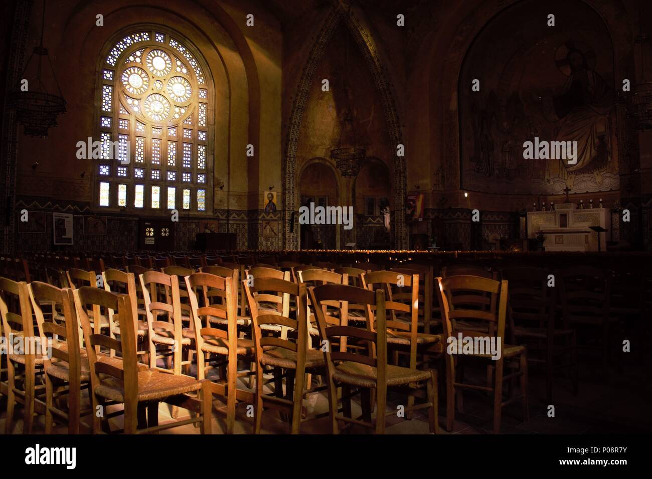 Domfont l'église de St Julian Banque D'Images