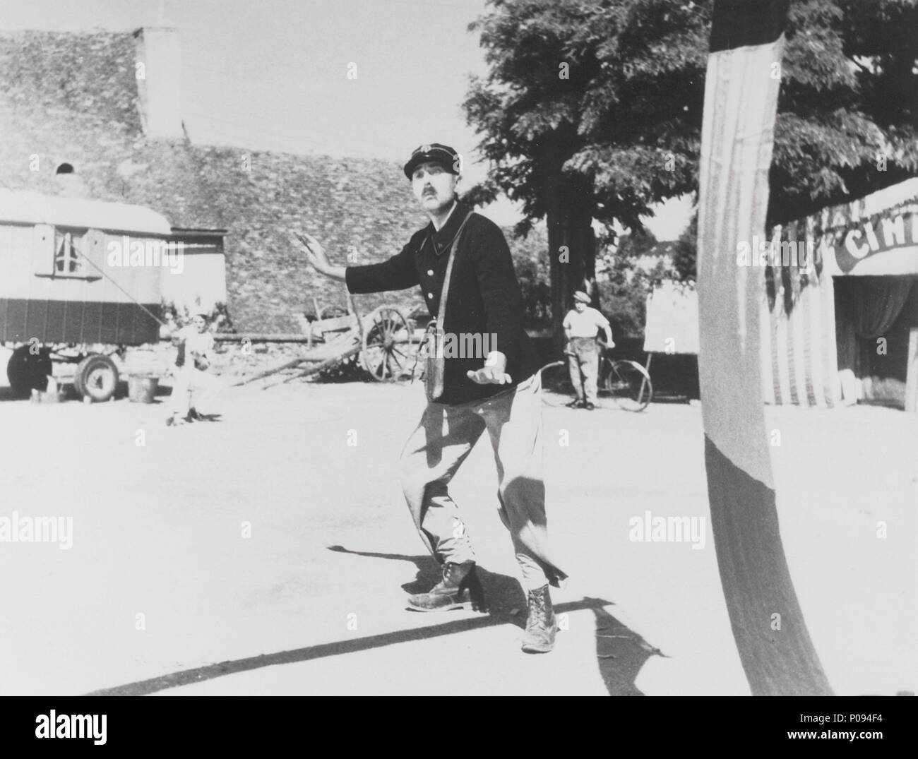 Film Original Titre Jour De Fete Titre En Anglais Le Grand Jour Directeur Jacques Tati Film Annee 1949 Stars Jacques Tati Photo Stock Alamy