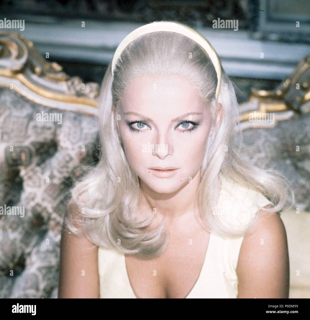 Stars : Virna Lisi. Banque D'Images