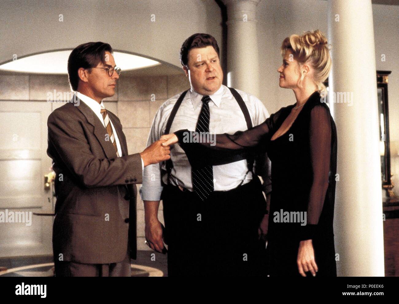 Titre original : nés d'hier. Titre en anglais : nés d'hier. Réalisateur : Luis Mandoki Film. Année : 1993. Stars : John Goodman ; MELANIE GRIFFITH ; DON JOHNSON. Credit : HOLLYWOOD PICTURES / GORDON, MELINDA SUE / Album Banque D'Images