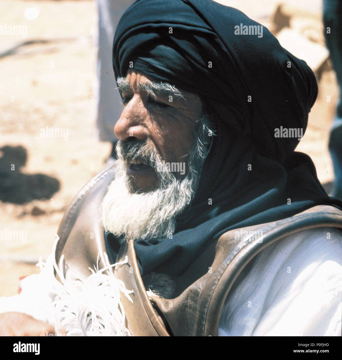 Titre original : MOHAMMED, messager de Dieu. Titre en anglais : MOHAMMED, messager de Dieu. Directeur : MOUSTAPHA AKKAD Film. Année : 1976. Stars : Anthony Quinn. Credit : FILMCO INTERNACIONAL / Album Banque D'Images