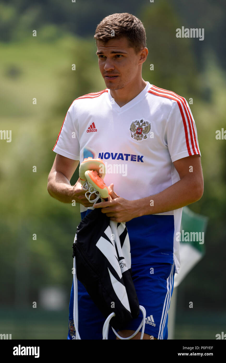 Neustift, Tyrol, Autriche - le 28 mai 2018. Joueur de football russe Zobnin Romain au cours de camp d'entraînement à Neustift im Stubaital, Autriche. Banque D'Images