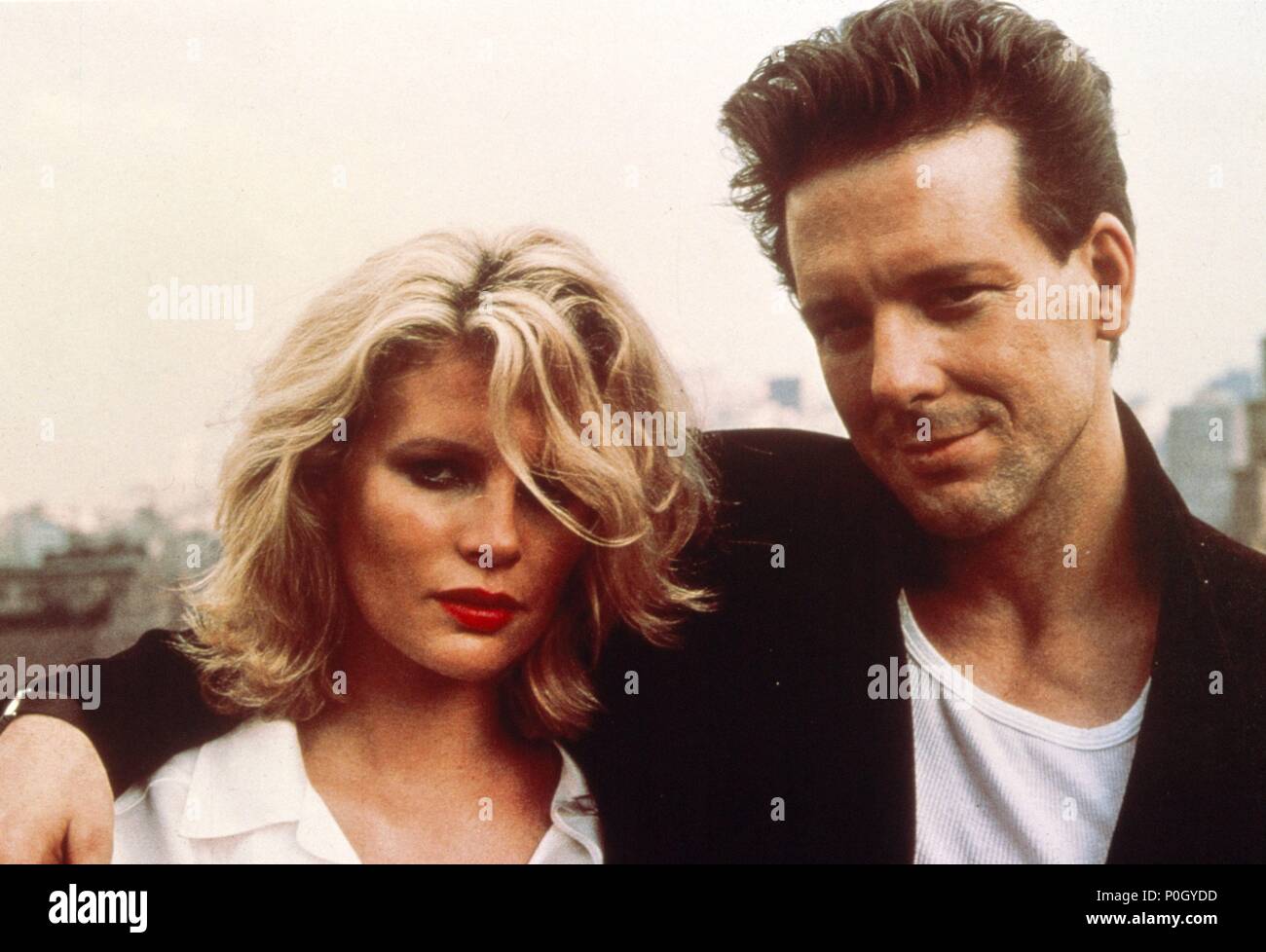 Kim basinger mickey rourke nine Banque de photographies et d’images à