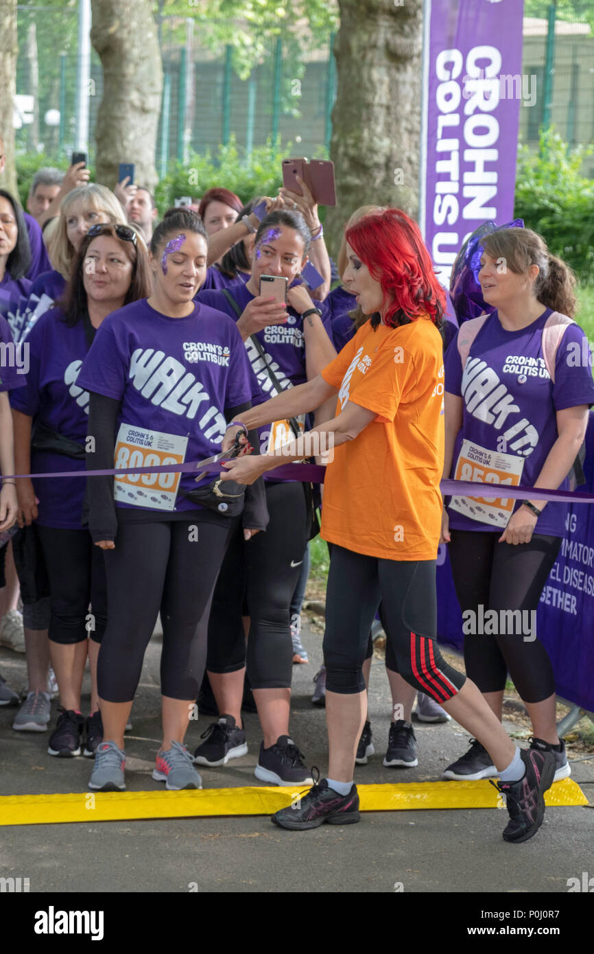 Londres, Royaume-Uni. 9 juin 2018. Carrie Grant à la maladie de Crohn et Colitus UK 'à pied' 2018 Crédit : Antonio Patrizi/Alamy Live News Banque D'Images