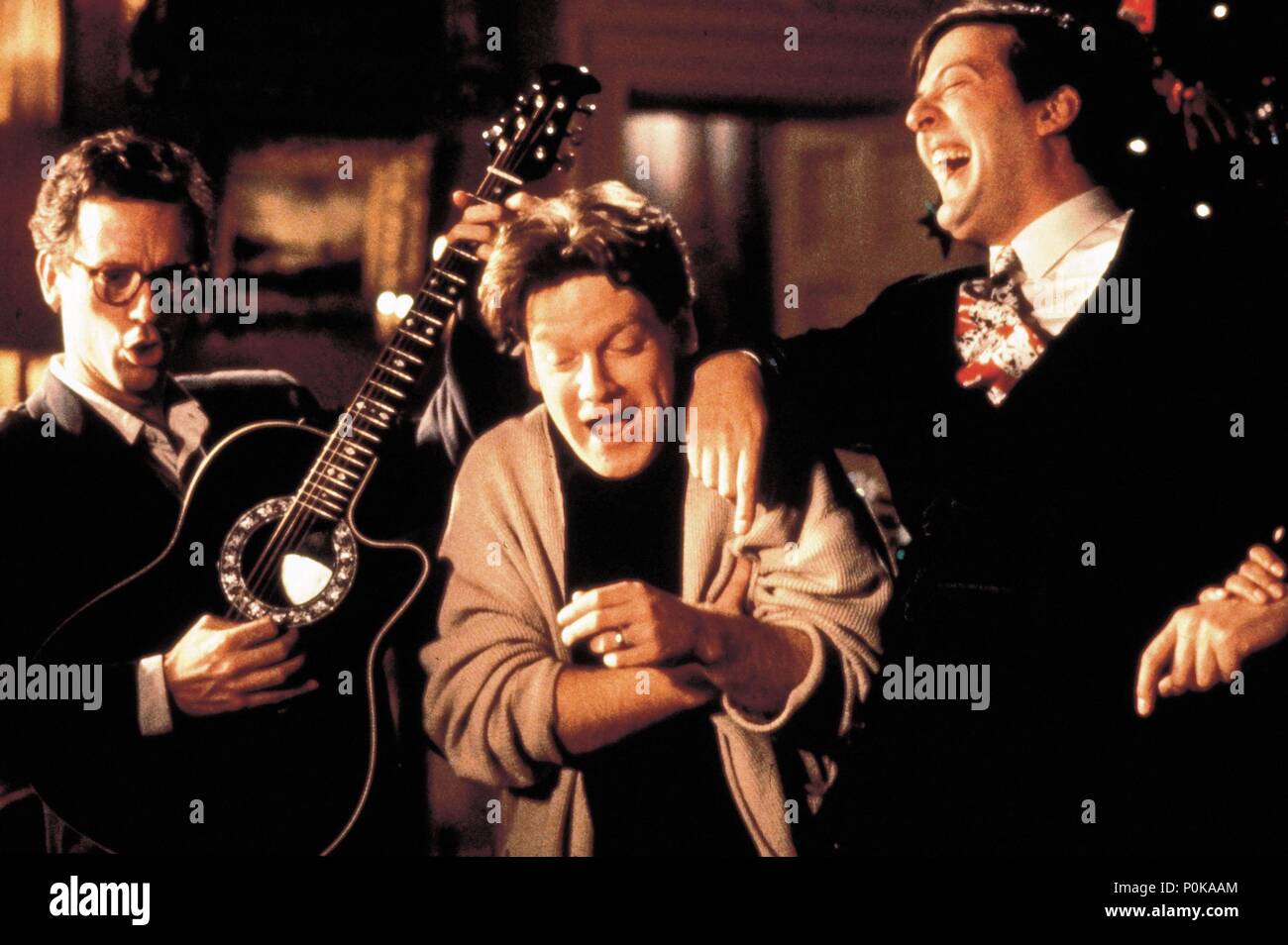 Titre original : PETER'S FRIENDS. Titre en anglais : PETER'S FRIENDS. Film Réalisateur : Kenneth Branagh. Année : 1992. Stars : Stephen Fry ; Kenneth Branagh ; Hugh Laurie. Credit : RENAISSANCE/Samuel Goldwyn/canal 4 / Album Banque D'Images
