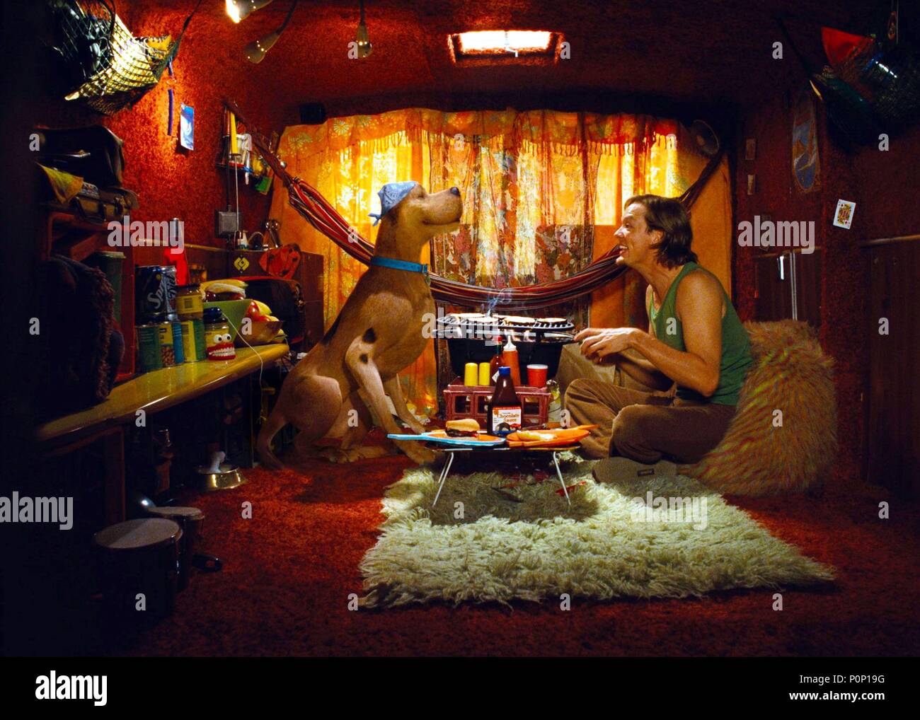 Titre original : SCOOBY-DOO. Titre en anglais : SCOOBY-DOO. Directeur : RAJA GOSNELL Film. Année : 2002. Stars : Matthew Lillard. Credit : WARNER BROS. Album de photos / Banque D'Images