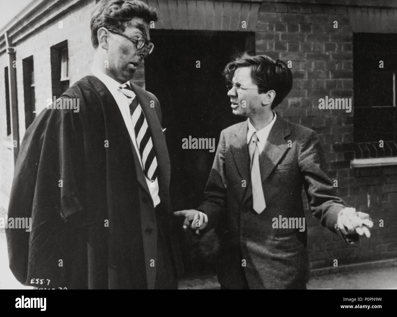 Titre original : C'est cool d'être jeune. Titre en anglais : C'est cool d'être jeune. Directeur de film : CYRIL FRANKEL. Année : 1956. Credit : ASSOCIATED BRITISH PATHE-/ Album Banque D'Images