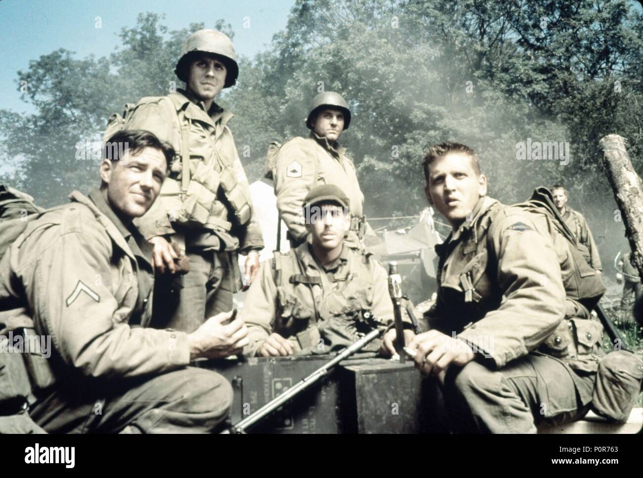 Titre original : Saving Private Ryan. Titre en anglais : il faut sauver le soldat Ryan. Film Réalisateur : Steven Spielberg. Année : 1998. Credit : DREAMWORKS / Album Banque D'Images