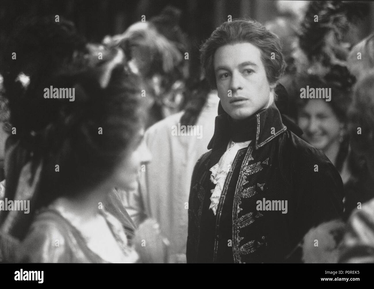 Film Original Titre : L'AFFAIRE DE L'NECKACE. Titre en anglais : L'AFFAIRE DE L'NECKACE. Film Réalisateur : CHARLES SHYER. Année : 2001. Stars : SIMON BAKER. Credit : ALCON ENTERTAIMENT / Album Banque D'Images