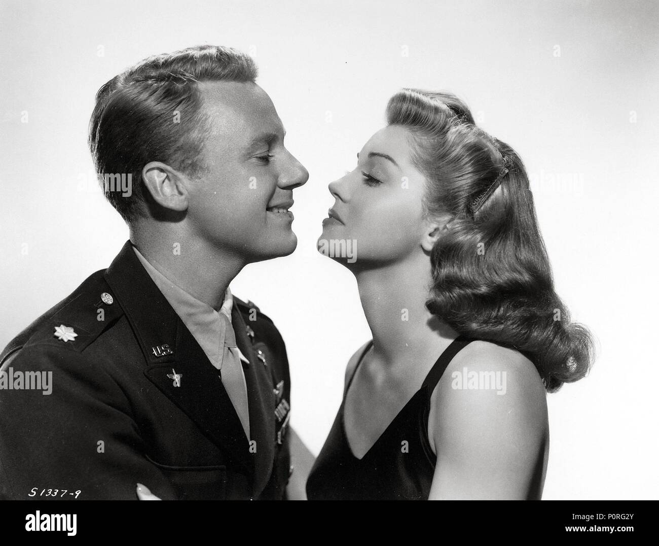 Titre original : sensations fortes de la romance. Titre en anglais : sensations fortes de la romance. Film Directeur : RICHARD THORPE. Année : 1945. Stars : Esther Williams ; VAN JOHNSON. Credit : M.G.M / Album Banque D'Images