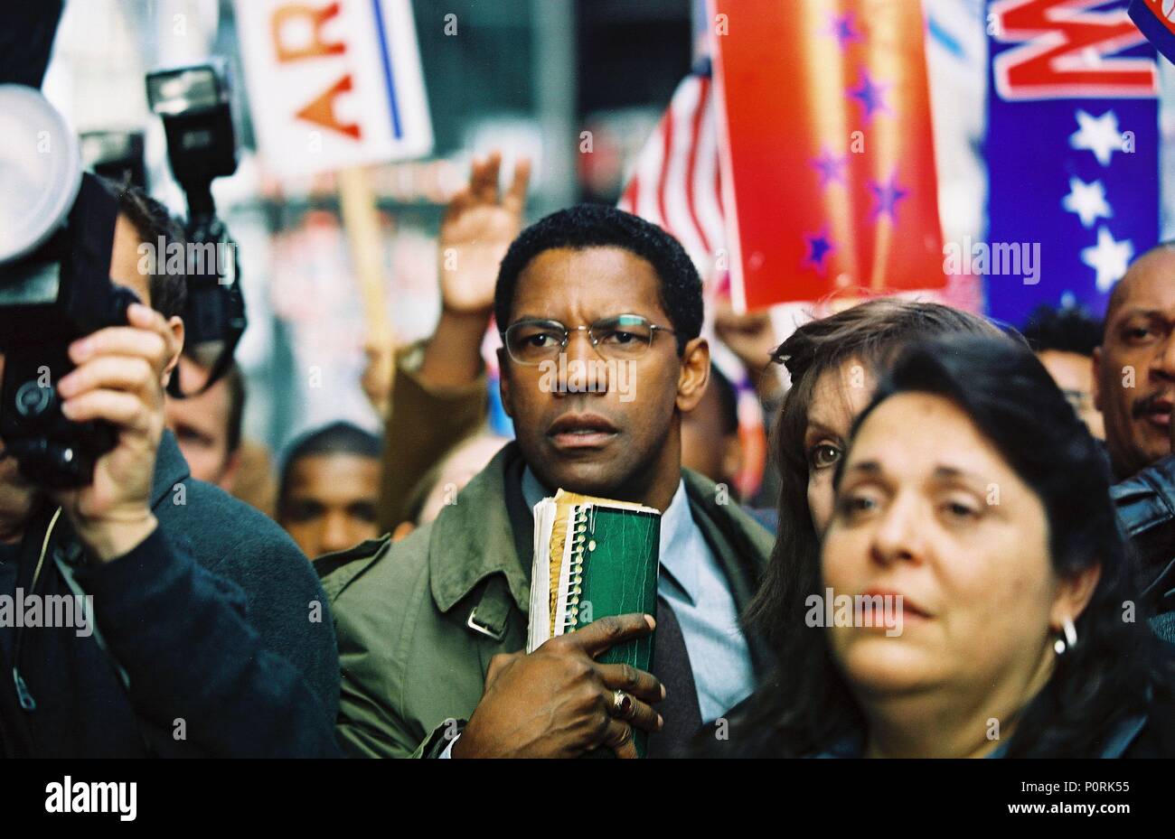 Film Original Titre : Le candidat mandchou. Titre en anglais : Le candidat mandchou. Film Réalisateur : Jonathan Demme. Année : 2004. Stars : Denzel Washington. Credit : PARAMOUNT PICTURES / REGAN, KEN / Album Banque D'Images