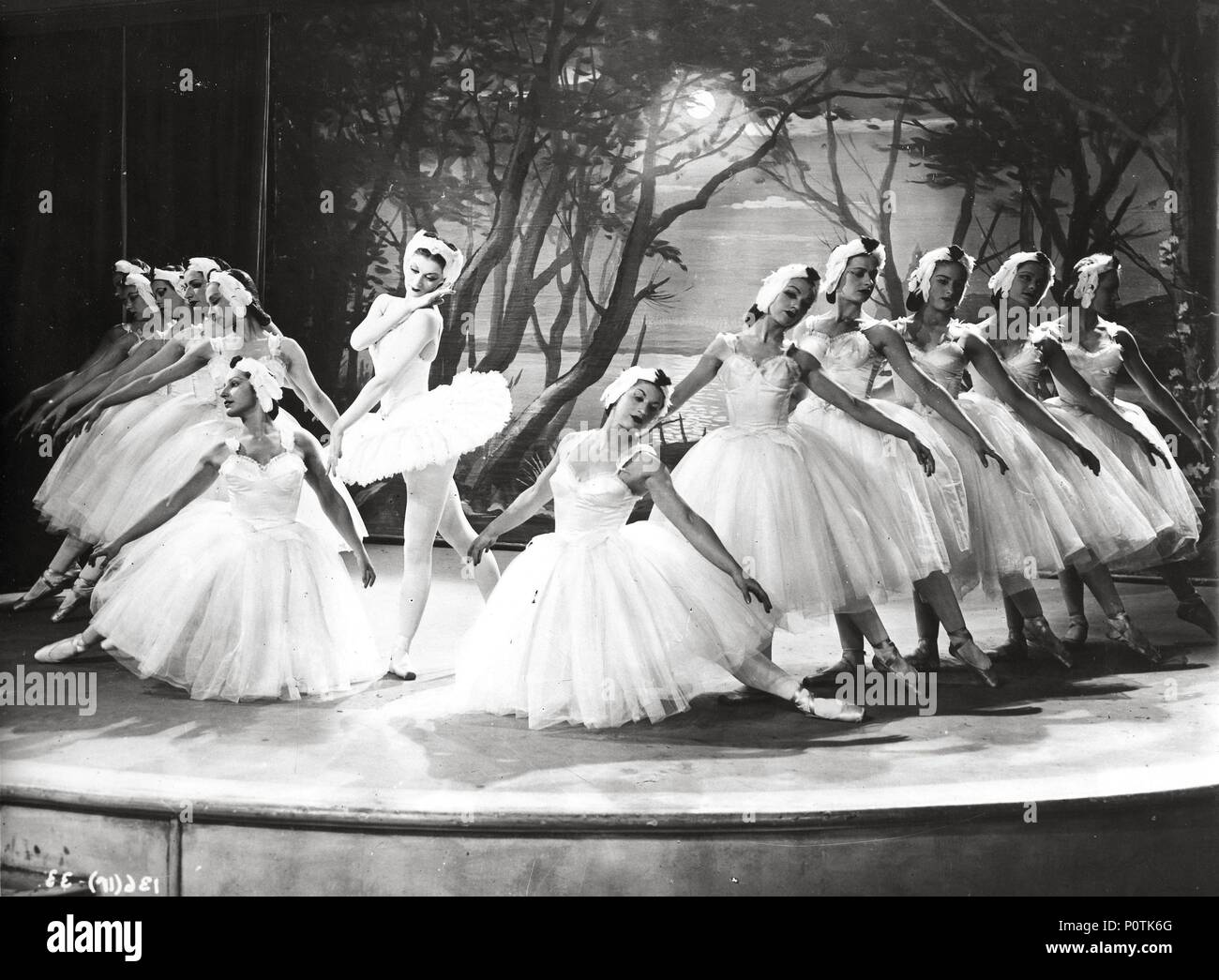 Titre original : les chaussures rouges. Titre en anglais : les chaussures  rouges. Directeur de film : EMERIC PRESSBURGER. Année : 1948. Credit : RANG  / Album Photo Stock - Alamy