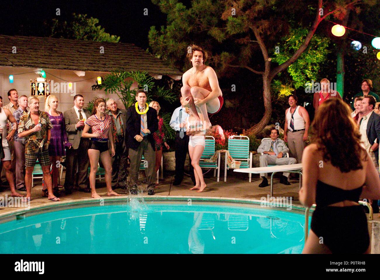 Titre original : Présentateur : LA LÉGENDE DE RON BURGUNDY. Titre en anglais : Présentateur : LA LÉGENDE DE RON BURGUNDY. Film Réalisateur : ADAM MCKAY. Année : 2004. Stars : Will Ferrell. Credit : Dreamworks SKG / MASI, FRANK / Album Banque D'Images