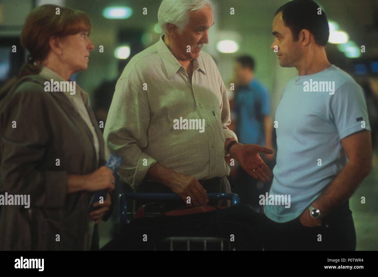 Titre original : Lugares Comunes. Titre en anglais : LIEUX COMMUNS. ADOLFO ARISTARAIN Réalisateur :. Année : 2002. Stars : MERCEDES SAMPIETRO ; FEDERICO LUPPI ; CARLOS SANTAMARIA. Crédit : ADOLFO ARISTARAIN TORNASOL/FILM/Album Banque D'Images