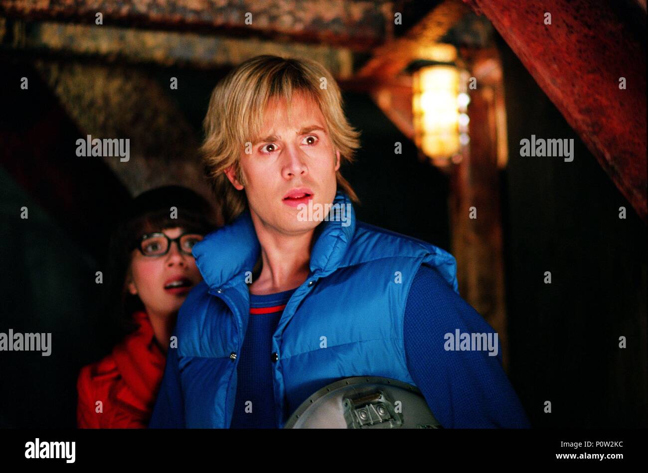Film Original Titre : SCOOBY-DOO 2 : MONSTERS UNLEASHED. Titre en anglais : SCOOBY-DOO 2 : MONSTERS UNLEASHED. Directeur : RAJA GOSNELL Film. Année : 2004. Stars : LINDA CARDELLINI ; Freddie Prinze JR. Credit : WARNER BROS. Album de photos / Banque D'Images