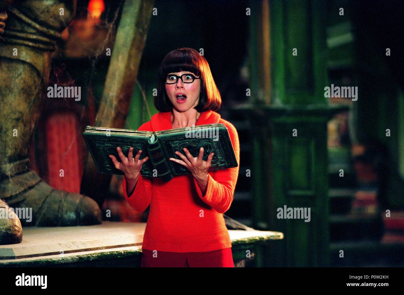 Film Original Titre : SCOOBY-DOO 2 : MONSTERS UNLEASHED. Titre en anglais : SCOOBY-DOO 2 : MONSTERS UNLEASHED. Directeur : RAJA GOSNELL Film. Année : 2004. Stars : LINDA CARDELLINI. Credit : WARNER BROS. Album de photos / Banque D'Images