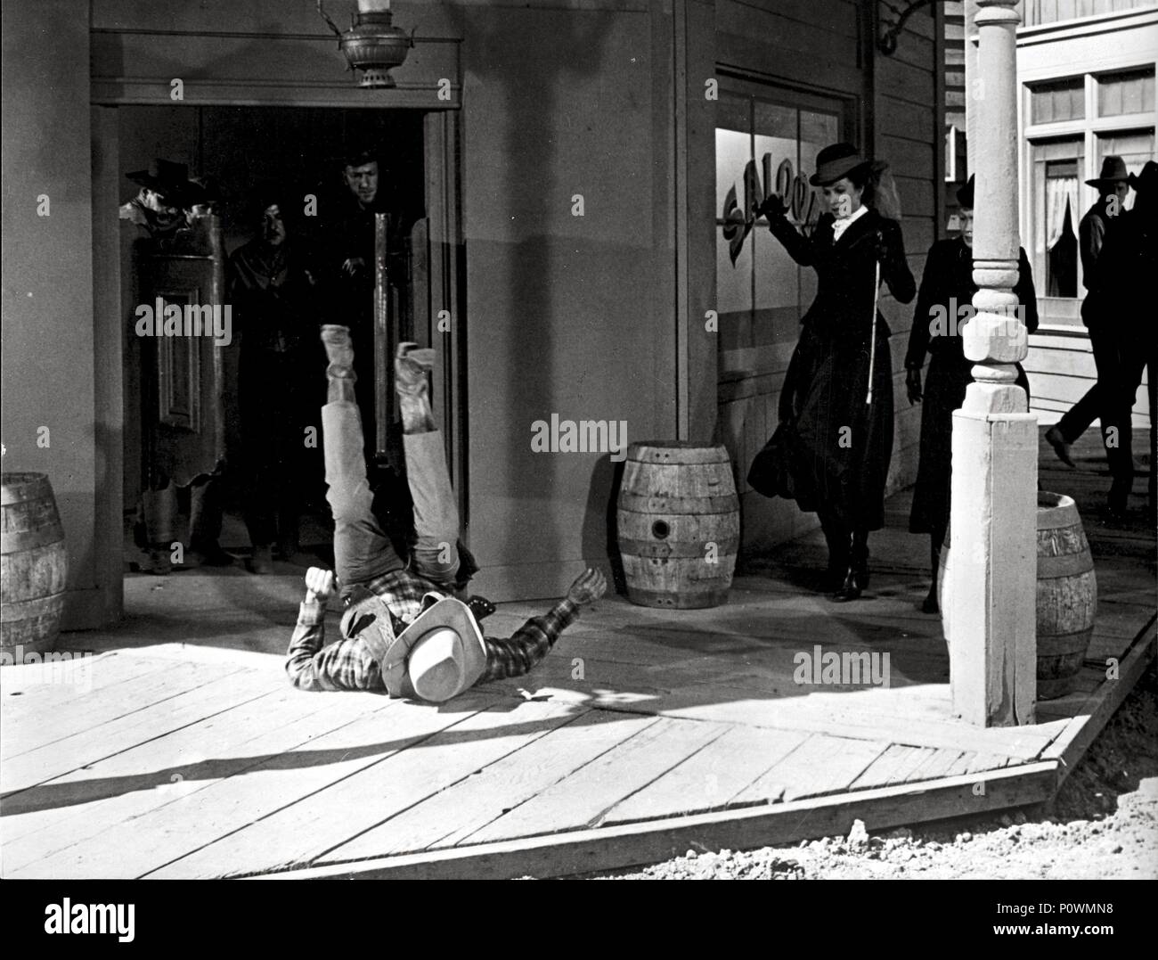 Titre original : LA RACE RARE. Titre en anglais : la race rare. Directeur de film : Andrew C. MCLAGLEN. Année : 1966. Credit : UNIVERSAL PICTURES / Album Banque D'Images